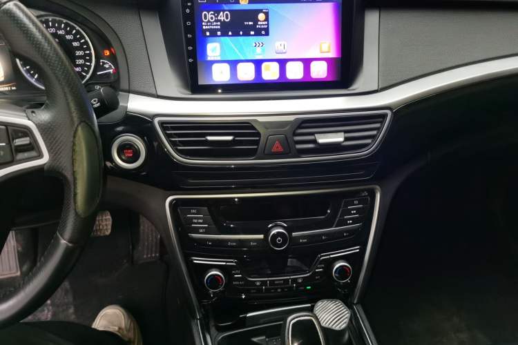 Used Geely Auto Emgrand GT 2015 1.8T Standard Model