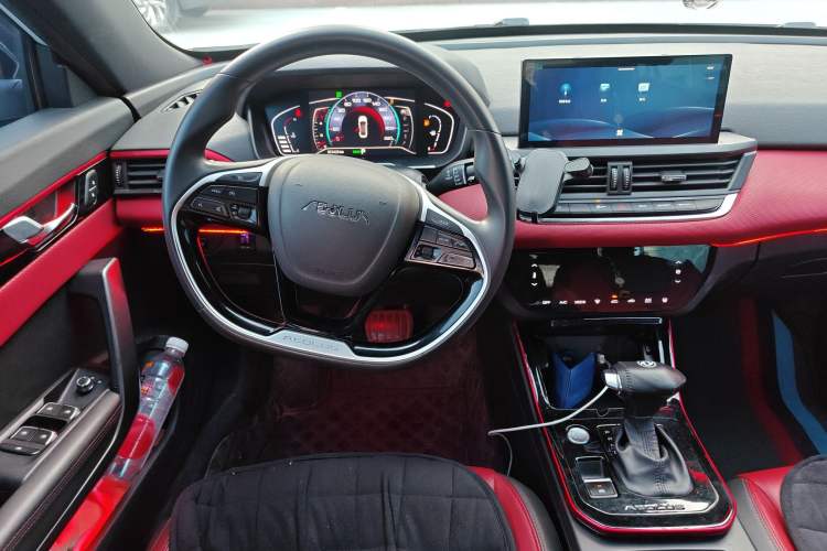 Used Dongfeng Aeolus Yixuan 2022 230T Automatic Adaptive-Beam Knight Edition
