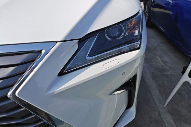 Used Lexus RX 2016 300 Two-Wheel Drive Elite Version China V Standard
