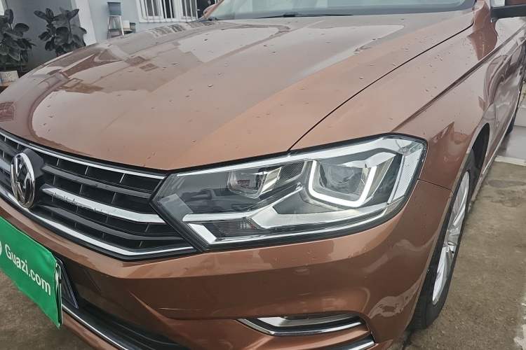 Used Volkswagen Bora 2018 1.5L Automatic Comfort Model Left Front Headlight