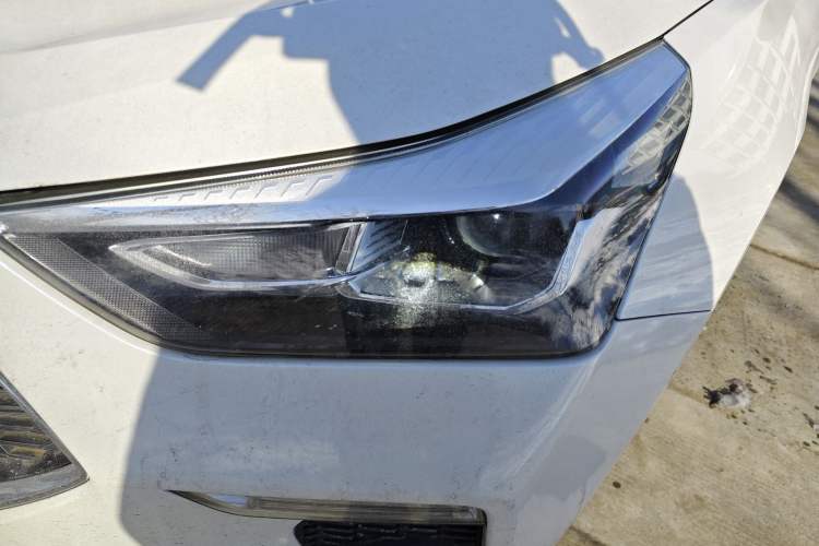 Used Haval H6 Coupe 2018 Red-Label 1.5T Automatic Two-Wheel Drive Luxury Model Left Front Headlight