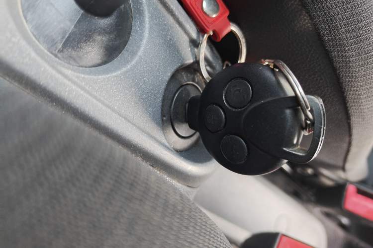 Used smart fortwo 2013 1.0 MHD New Year Special Edition
