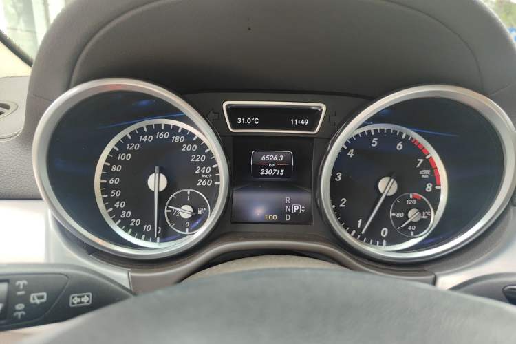Used Mercedes-Benz GL-Class 2014 GL 400 4MATIC Dynamic Model Instrument Cluster