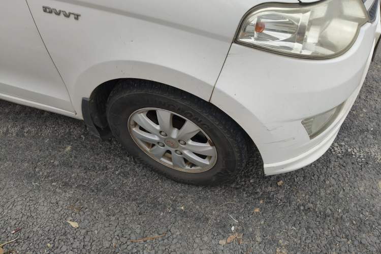 Used Wuling Hongguang 2016 1.5L Restyled S Comfort Version Right Front Wheel Hub