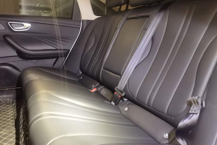 Used Roewe D7 2025 DMH 125km World Champion Edition