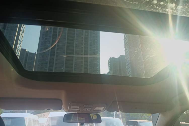 Used Oshan X5 2021 1.5T DCT Prestige Edition
