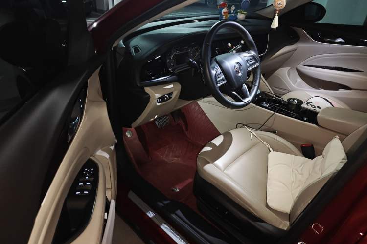 Used Buick Regal 2021 552T Elite Edition Driver Seat