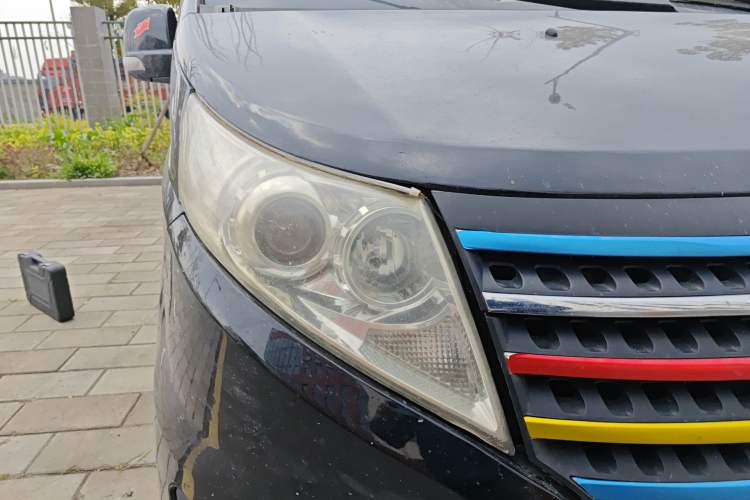 Used JAC Group Refine M5 2012 2.0T Gasoline Manual Business Edition
