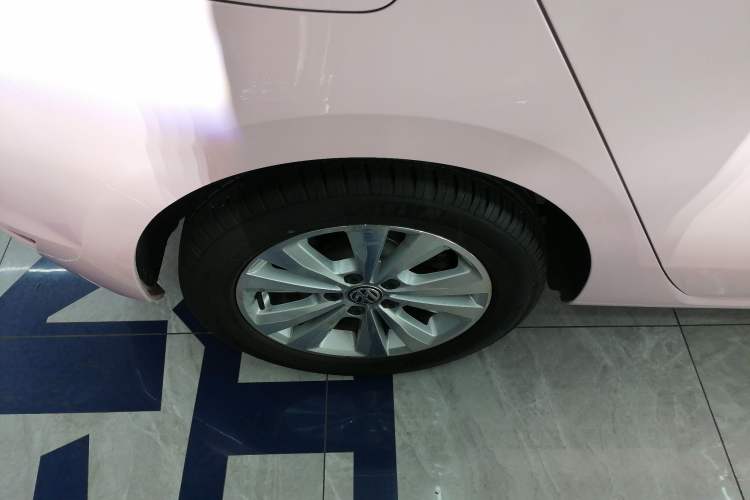 Used Volkswagen Golf Sportsvan 2018 230TSI Automatic Trend Edition
