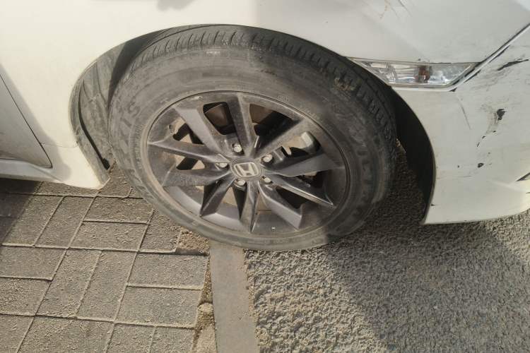 Used Honda Civic 2019 220TURBO Manual Jinkong Edition China V Emission Standard Right Front Wheel Hub