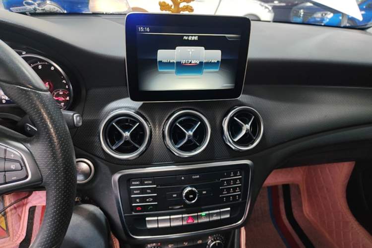 Used Mercedes-Benz GLA 2017 GLA 200 Sport Edition
