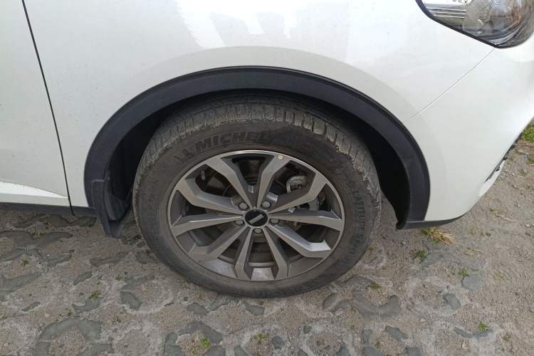 Used Wey VV6 2020 2.0T Two-Wheel Drive Smart Protection+ Right Front Wheel Hub