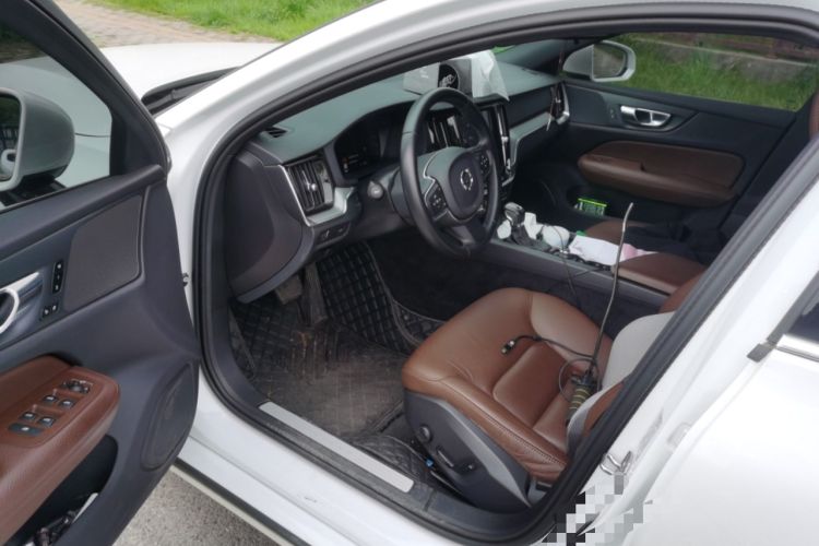 Used Volvo S60 2021 T4 Zhiyi Luxury Edition Driver Seat