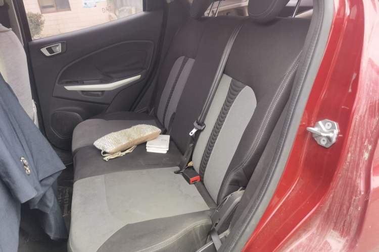 Used Ford EcoSport 2013 1.5L Automatic Fashion Model
