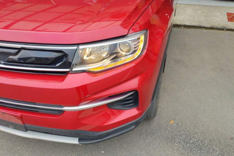 Used CHANGAN CS35PLUS 2018 1.6L Manual Changlian Edition China V Standard