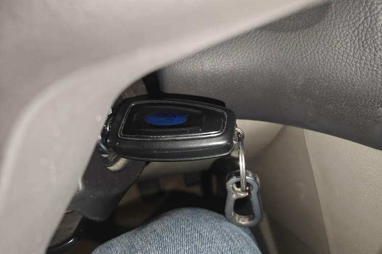 Used Ford Focus 2012 Sedan 1.6L Manual Fashion Edition
