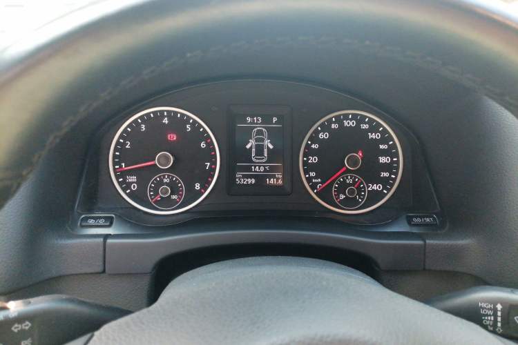 Used Volkswagen Tiguan 2015 1.8TSI Automatic Two-Wheel Drive Comfort Edition Instrument Cluster