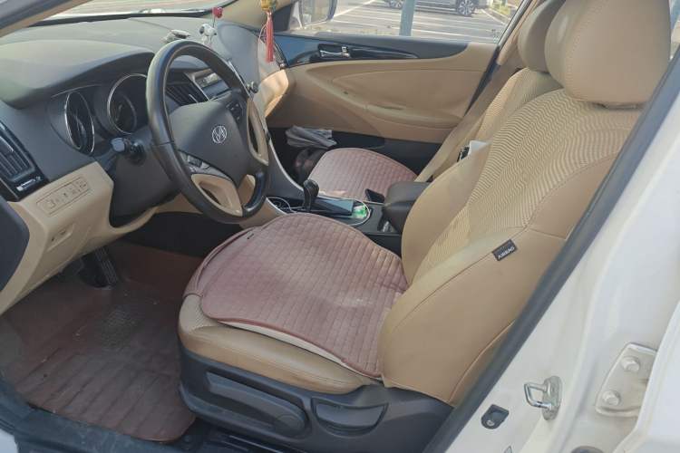 Used Hyundai Sonata 2015 Classic 2.0L Automatic Leading Edition