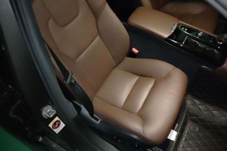 Used Volvo S90 New Energy 2022 Restyled T8 E-Drive Hybrid Zhiyi Luxury Edition
