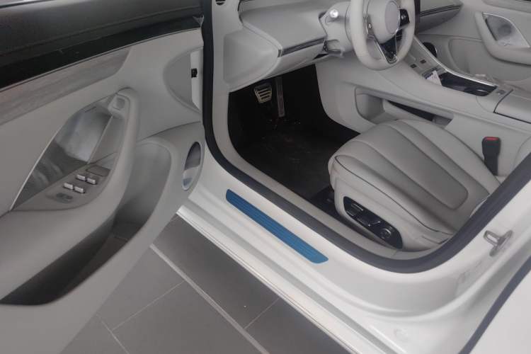 Used Hima Luxeed S7 2024 Pro Model Driver Seat