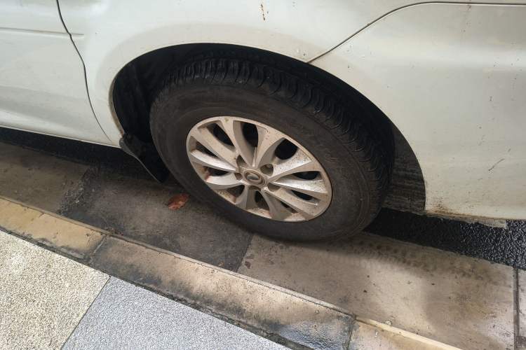 Used FORTHING Lingzhi 2017 M5 1.6L Comfort Model