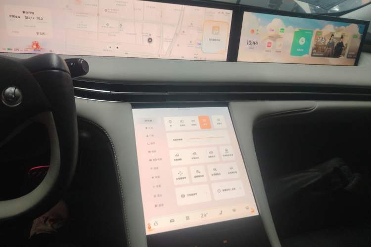 Used IM LS7 2023 90 kWh Elite Rear-Drive Version Audio And AC Panel