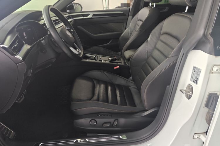 Used Volkswagen FAW-Volkswagen CC 2021 380TSI Striking Edition Left Front Seat