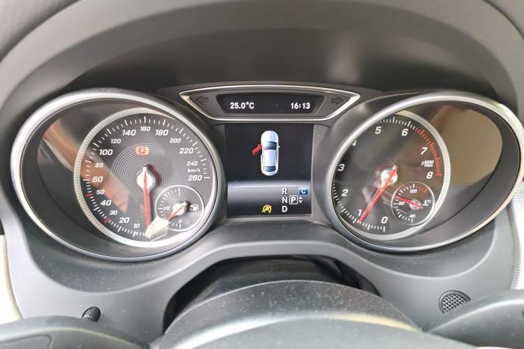 Used Mercedes-Benz CLA 2017 Facelifted CLA 200 Stylish Edition