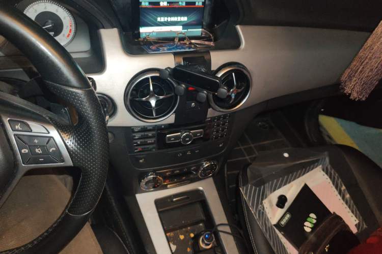 Used Mercedes-Benz GLK-Class 2015 GLK 260 4MATIC Fashion Edition Ultimate Version
