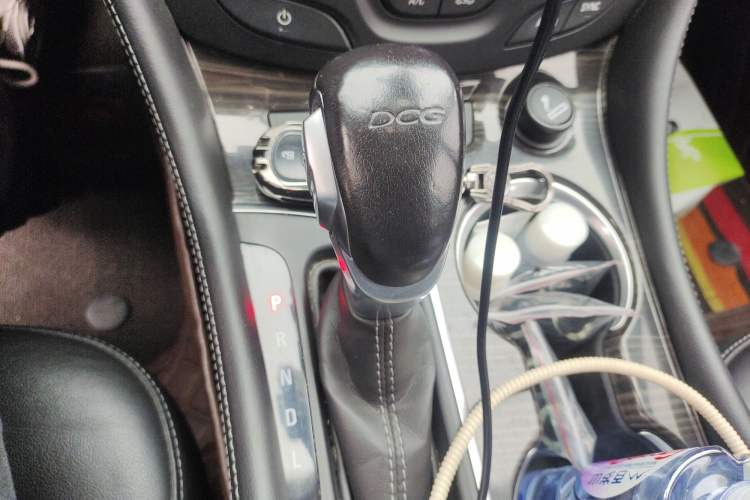 Used Buick Envision 2018 20T Two-Wheel-Drive Elite Model
