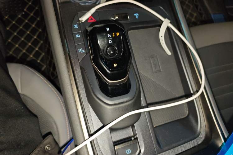 Used Ford Edge 2023 Ford Explorer L 2.0T EcoBoost Four-Wheel Drive 7-Seater Supreme Model