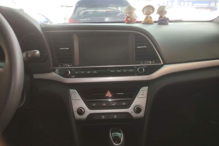 Used Hyundai Elantra (6th Generation / Lingdong) 2016 1.6L Automatic ZhiXuan – Elite Version