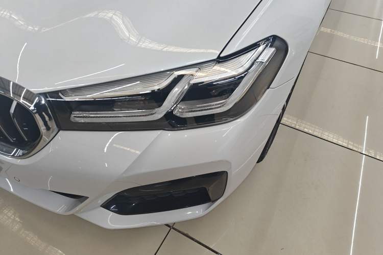 Used BMW 5 Series 2022 Second Facelift 530Li xDrive M Sport Package
