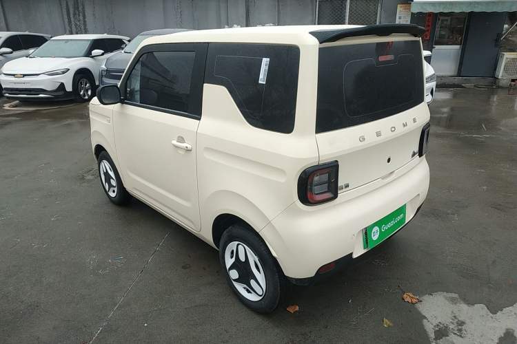 Used Geely Galaxy Panda 2025 210 km – Yuanqi Bear
