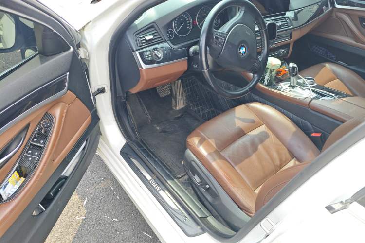 Used BMW 5 Series 2014 520Li Elegant Model Driver Seat