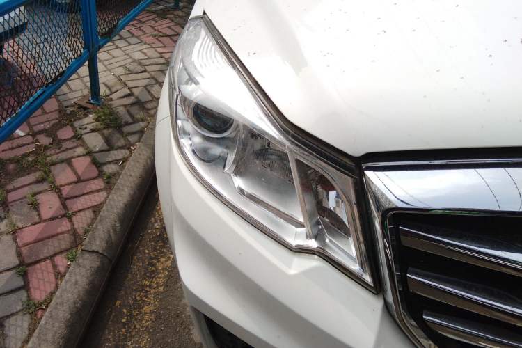 Used Great Wall Wingle 6 2017 2.4L Gasoline Two-Wheel Drive Elite Version 4G69