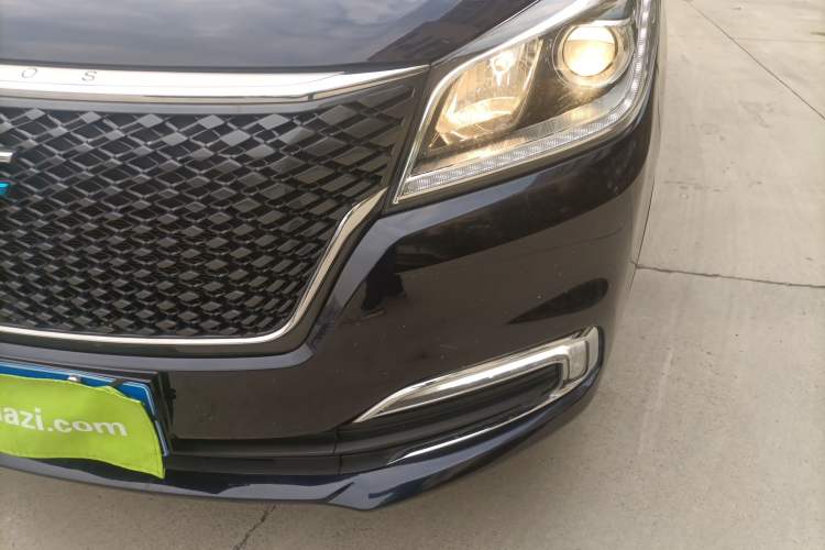 Used Oshan Cosmos 2019 1.5T Automatic Flagship Version China VI Standard