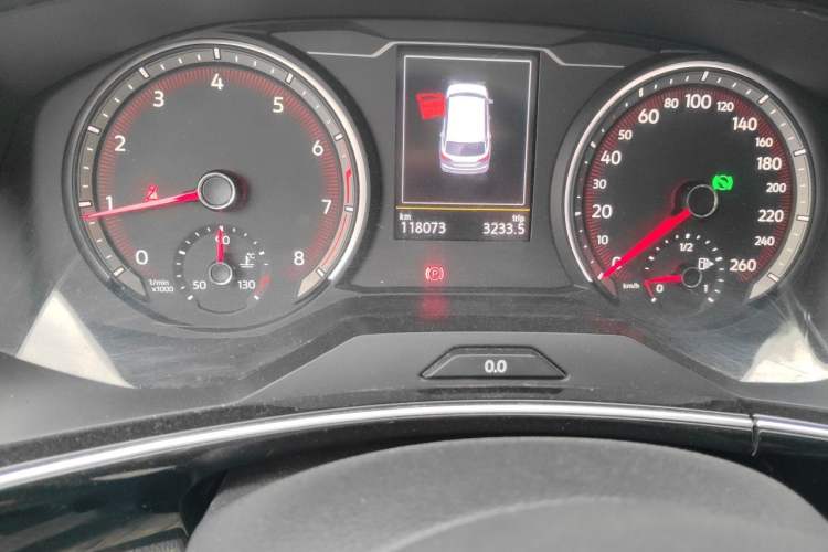 Used Volkswagen Tayron 2019 330TSI Two-Wheel-Drive Luxury Version China V Emission Standard
