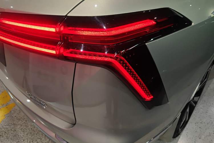 Used Wey Lanshan 2023 Four-Wheel Drive Ultra-Long Range Version