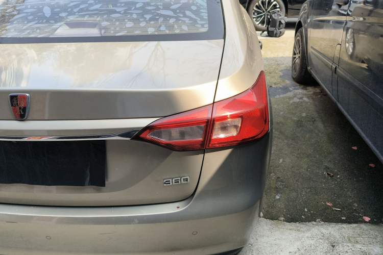 Used Roewe 360 2015 1.5L Automatic Luxury Edition