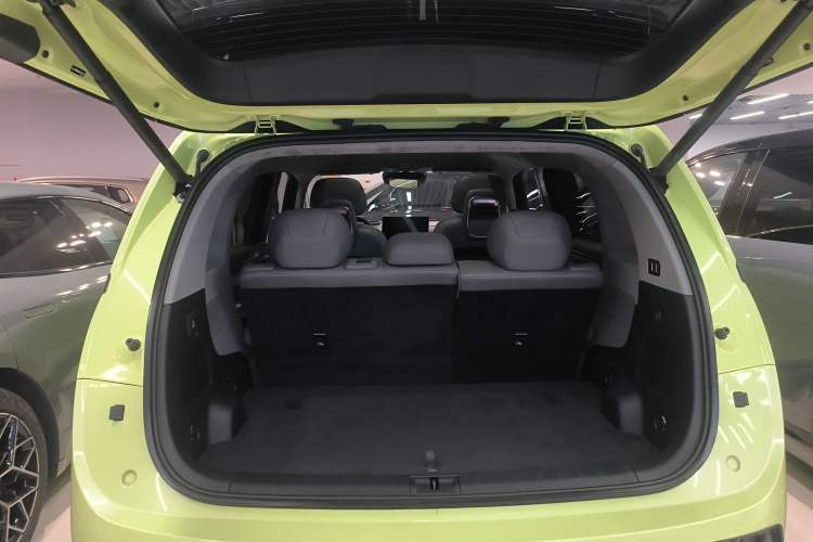 Used Zeekr MIX 2025 Long-Range Intelligent Driving Edition
