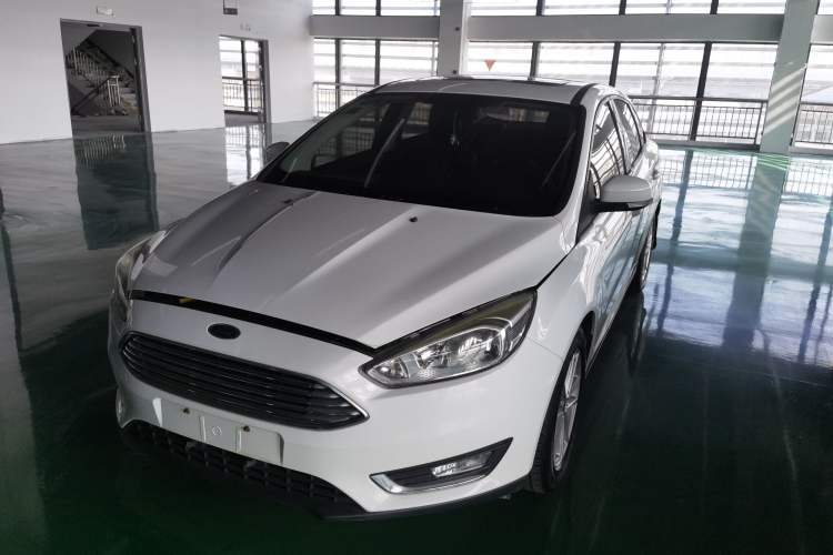 Used Ford Focus 2017 Sedan 1.6L Automatic Fashion Edition Smart Drive Version