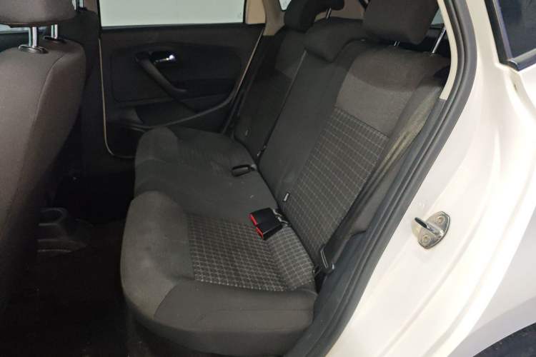 Used Volkswagen Polo 2016 1.6L Automatic Comfort Model Left Rear Seat