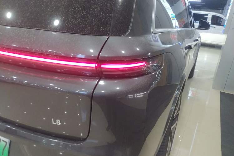 Used Li Auto L8 2024 Ultra Model
