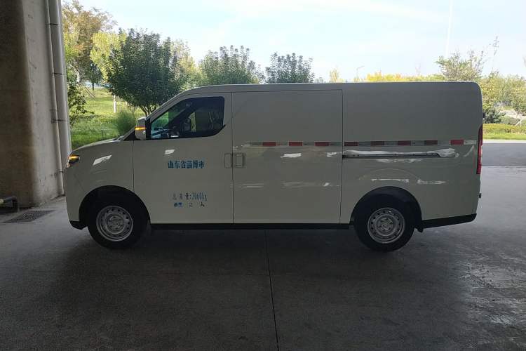 Used Ruichi EC75 2023 Pioneer II Model 41.86 kWh
