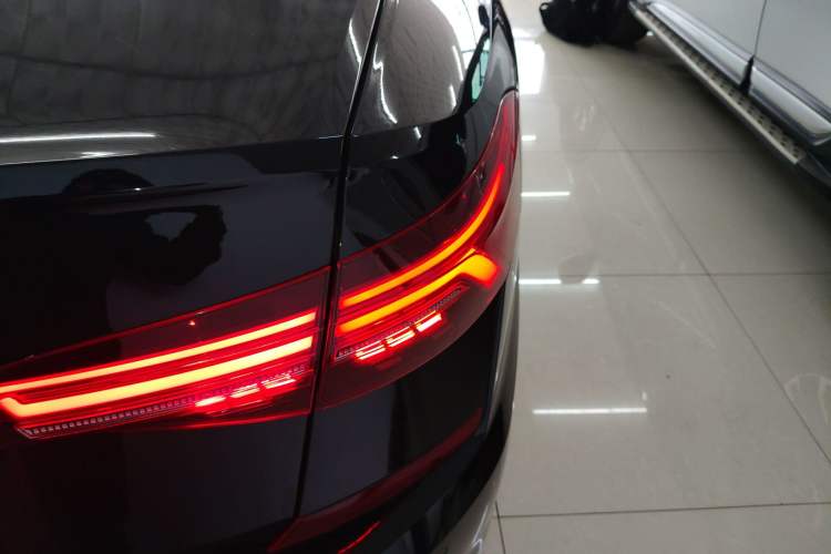 Used Volkswagen Passat 2020 330TSI Elite Edition China VI Right Rear Taillight