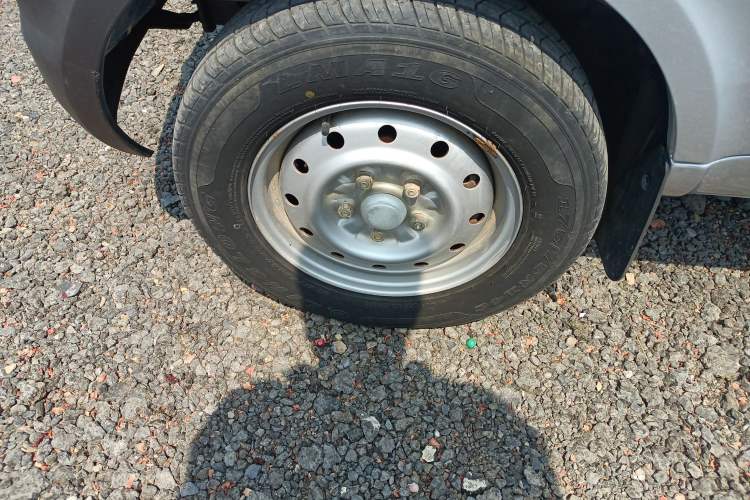 Used Wuling Rongguang Small Truck 2020 1.5L Base Version China VI Standard Single-Row L3C Exterior 4