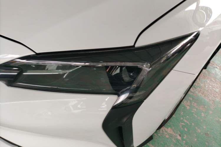 Used Buick Velite 6 2023 430km Range Commuter Version
