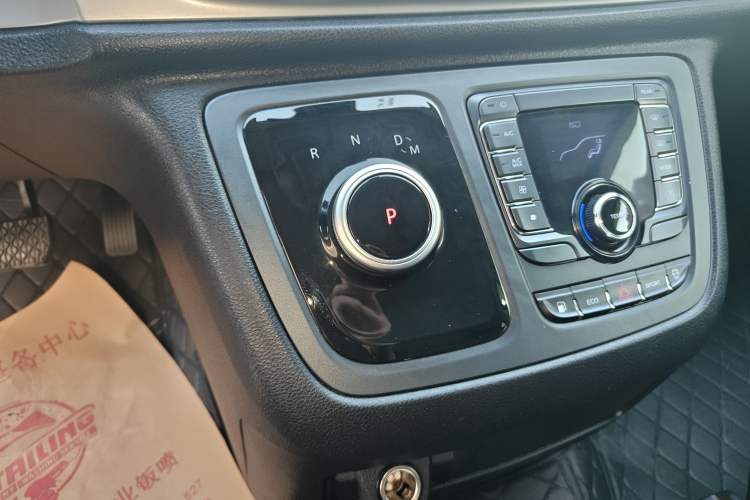 Used SAIC MAXUS G20 2023 ES 2.0T Gasoline Automatic Value Edition