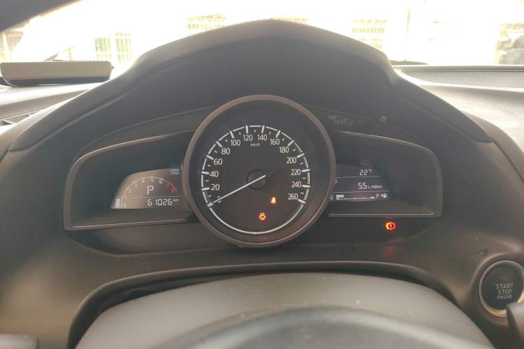 Used Mazda 3 Axela 2017 Sedan 1.5L Automatic Comfort Model Emission Standard China V Instrument Cluster